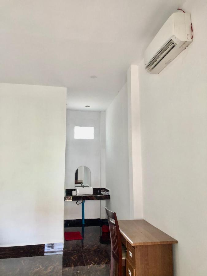 M'Pay Bay Guesthouse Koh Rong Sanloem Dış mekan fotoğraf