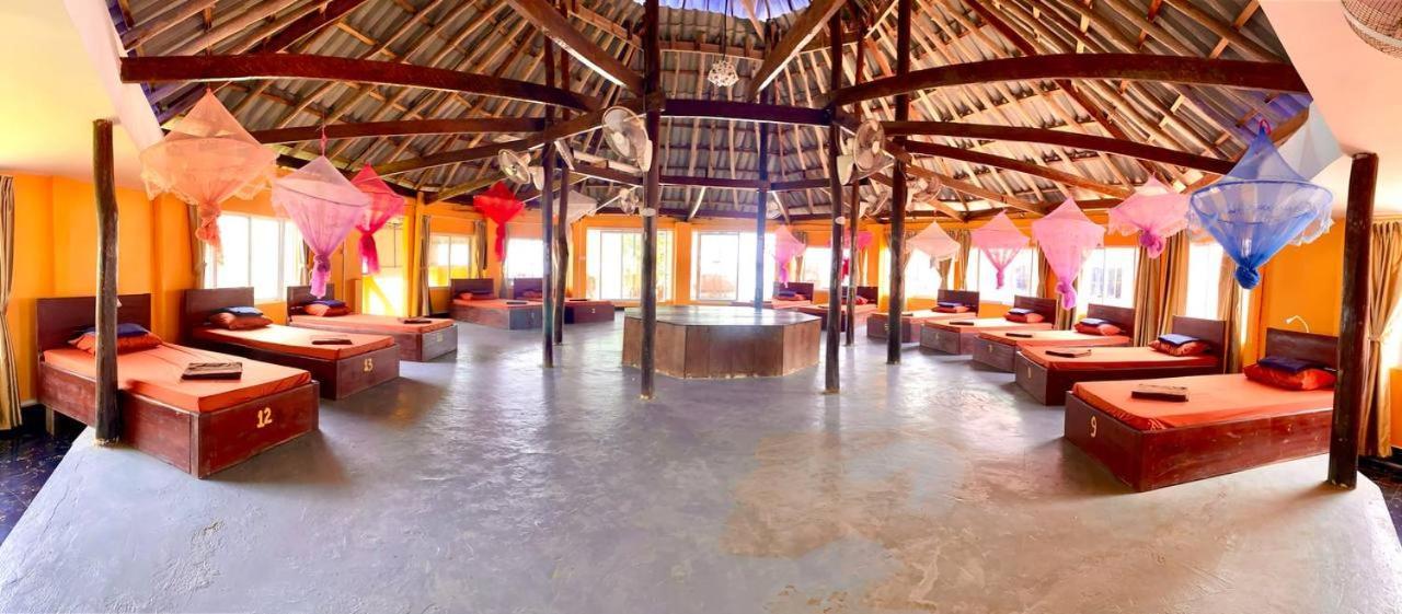 M'Pay Bay Guesthouse Koh Rong Sanloem Dış mekan fotoğraf