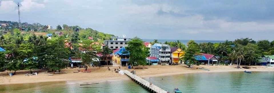 M'Pay Bay Guesthouse Koh Rong Sanloem Dış mekan fotoğraf